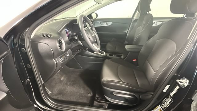 Used 2024 Kia Forte LXS w/ LXS Technology Package FWD image 11