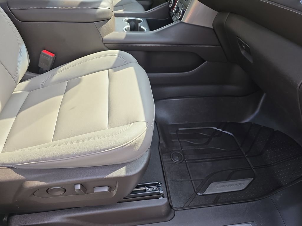 Used 2022 Chevrolet Tahoe Z71 image 18