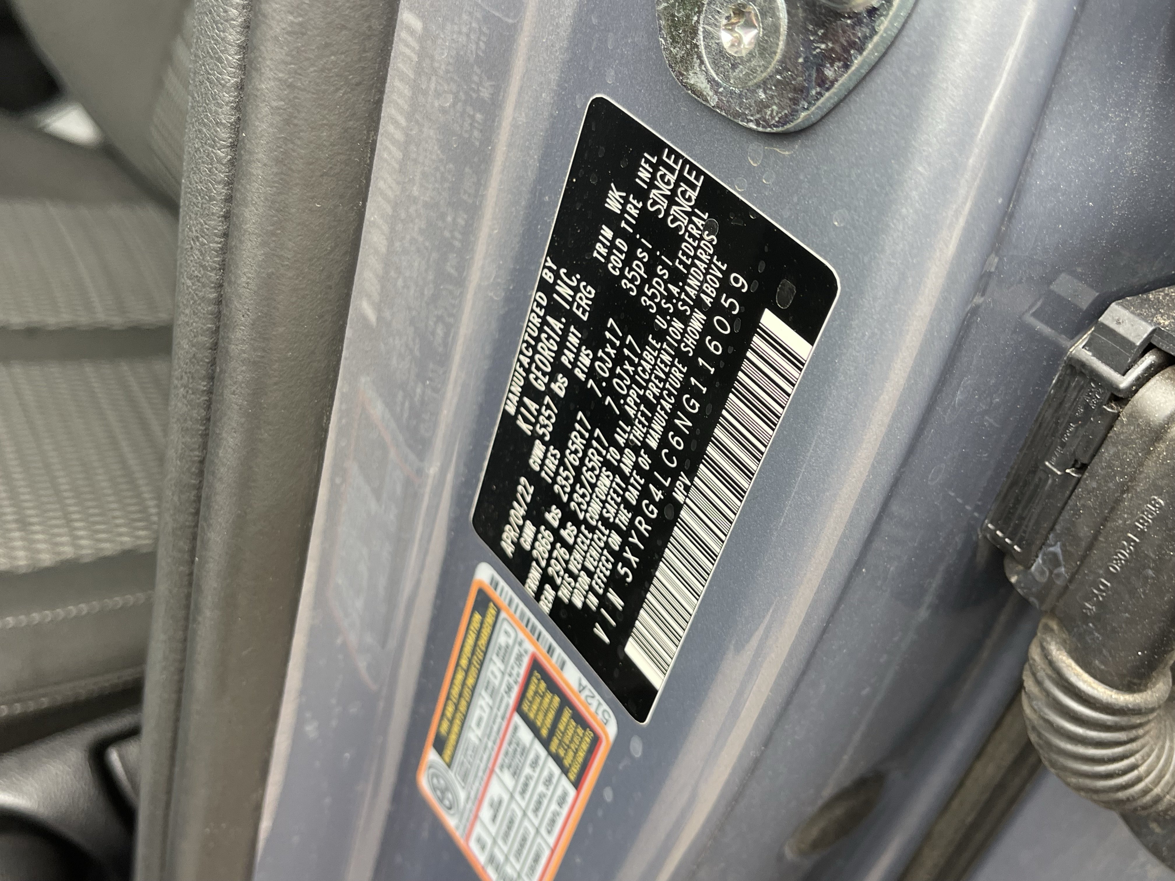 Certified 2022 Kia Sorento LX FWD image 32