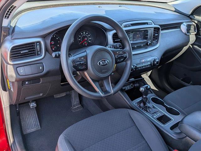 Used 2017 Kia Sorento AWD image 10