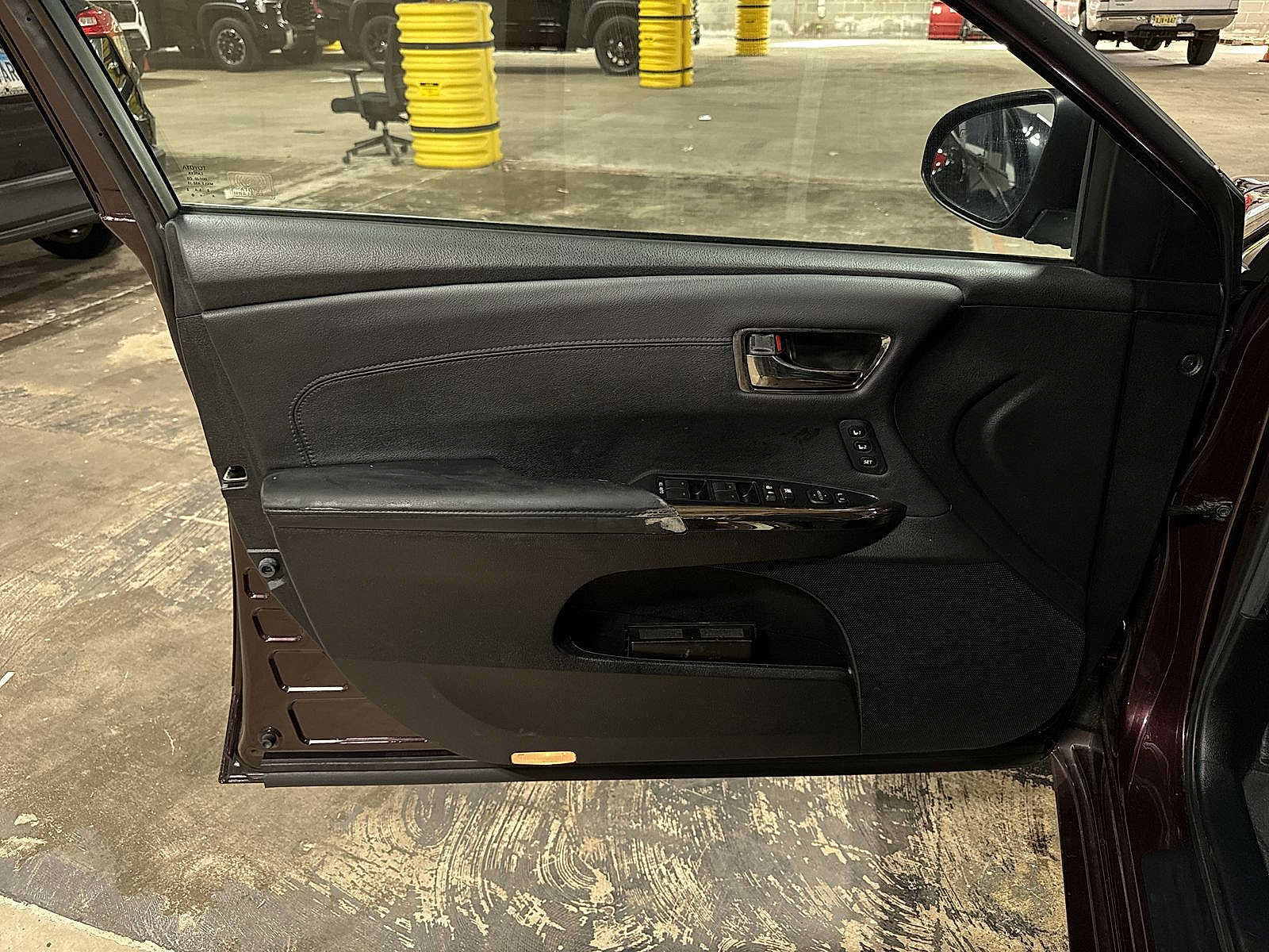 Used 2015 Toyota Avalon XLE Touring FWD image 30