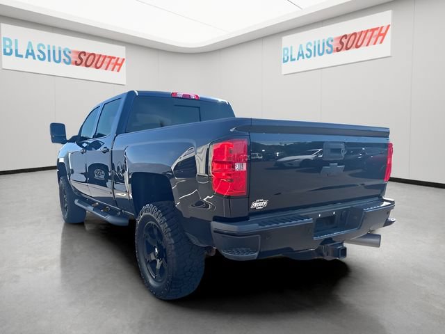 Used 2017 Chevrolet Silverado 2500 LTZ w/ Midnight Edition AWD/4WD image 6