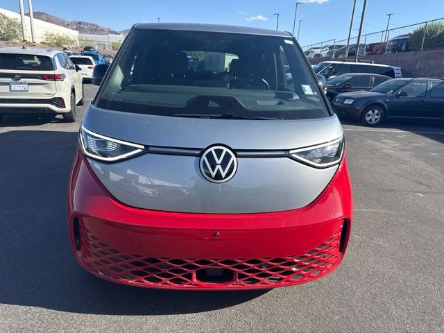 Used 2025 Volkswagen ID. Buzz Pro S Plus RWD image 3