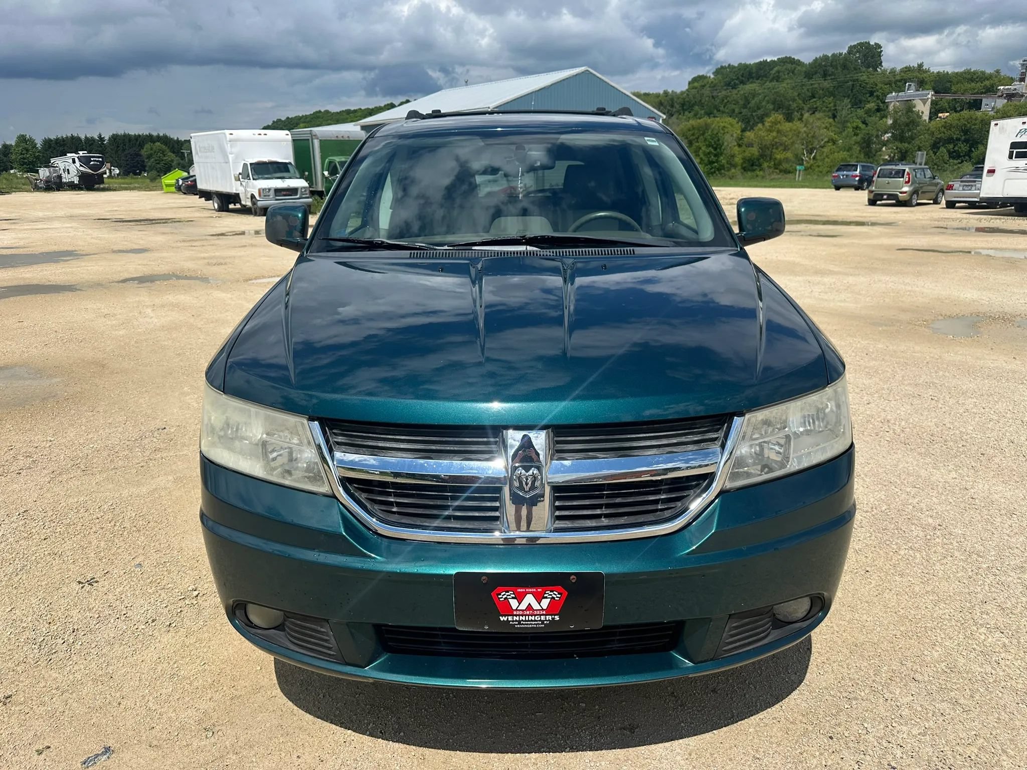 Used 2009 Dodge Journey SXT w/ Entertainment Group #2 FWD image 3
