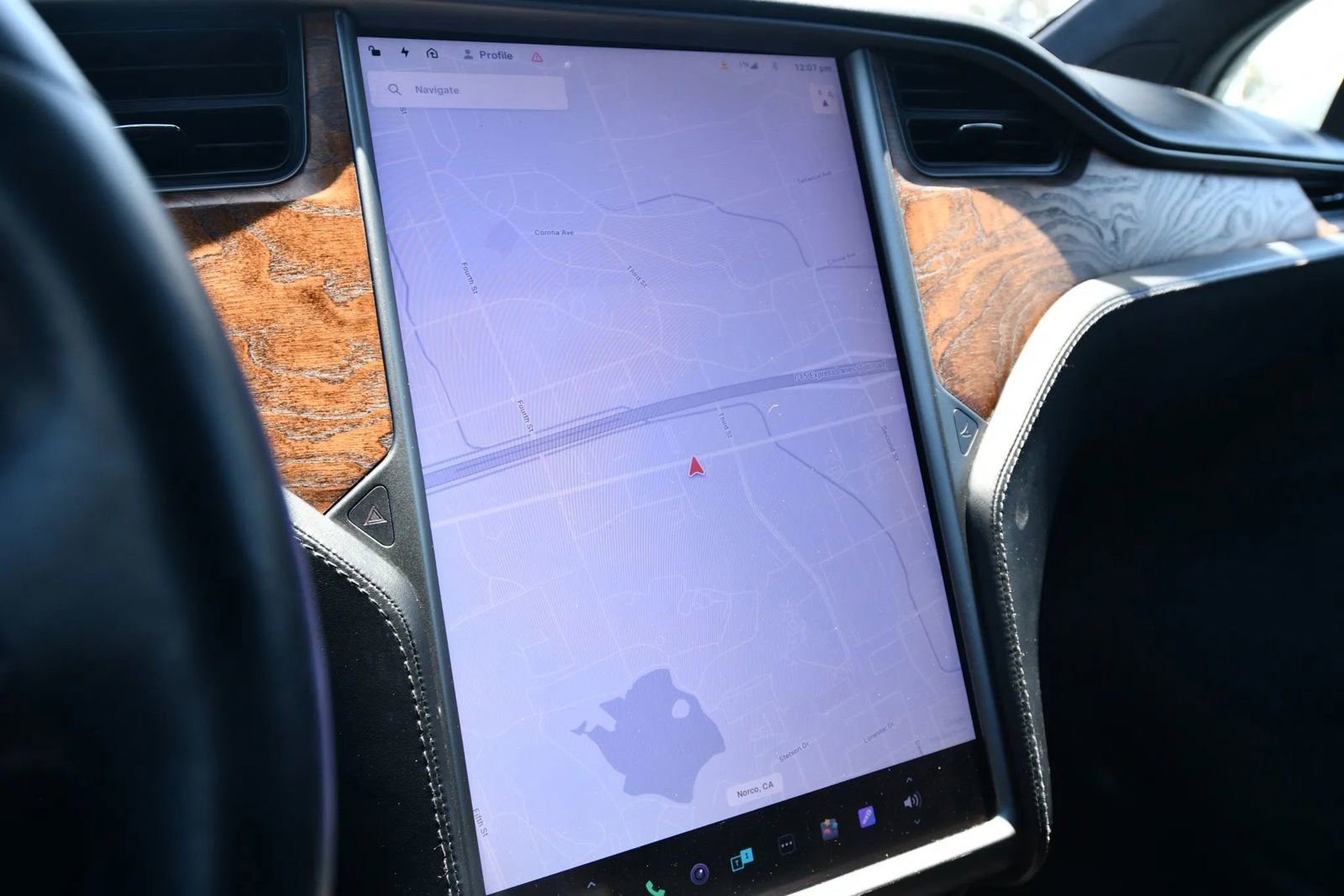 Used 2021 Tesla Model X Long Range AWD/4WD image 19