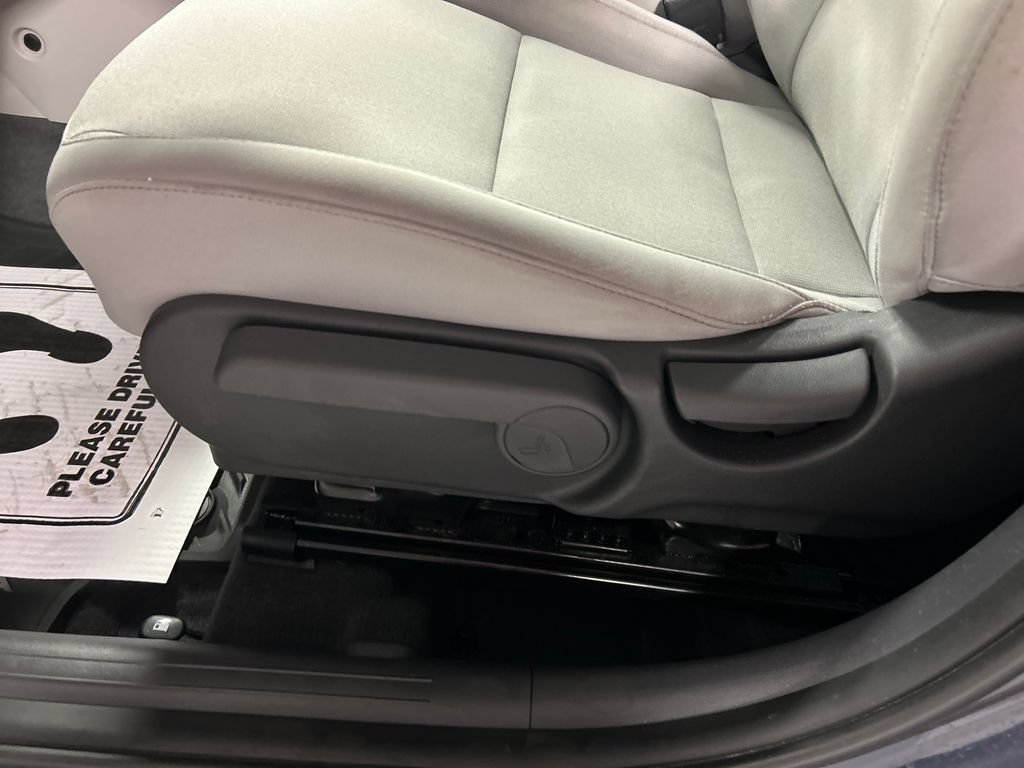 Used 2026 Hyundai Kona SEL Sport FWD image 11