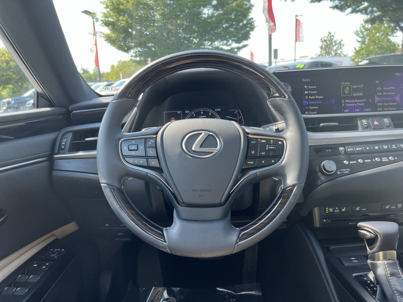 Used 2021 Lexus ES 350 w/ Premium Package FWD image 16
