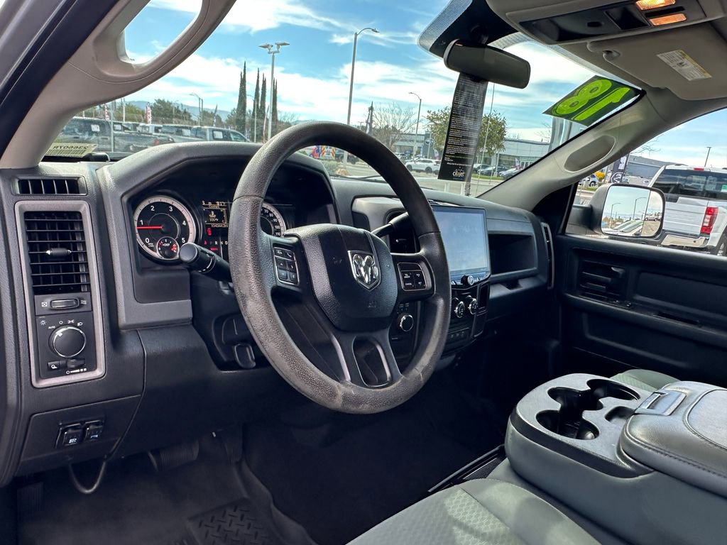 Used 2018 RAM 3500 Tradesman w/ Chrome Appearance Group image 20