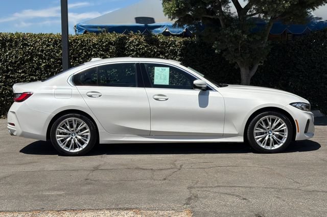 Used 2024 BMW 330i Sedan RWD image 3
