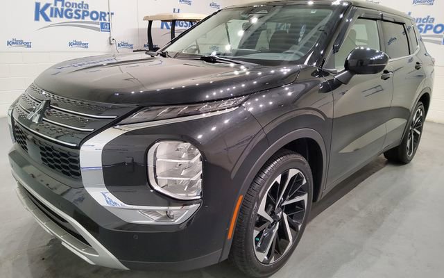 Used 2024 Mitsubishi Outlander SE image 5