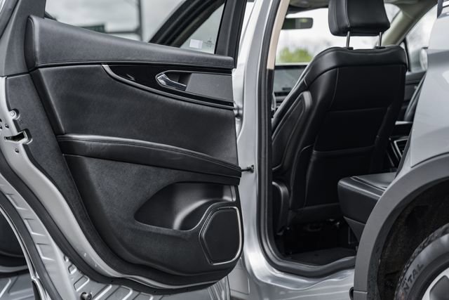 Used 2023 Lincoln Nautilus Reserve w/ Cargo Utility Package image 33