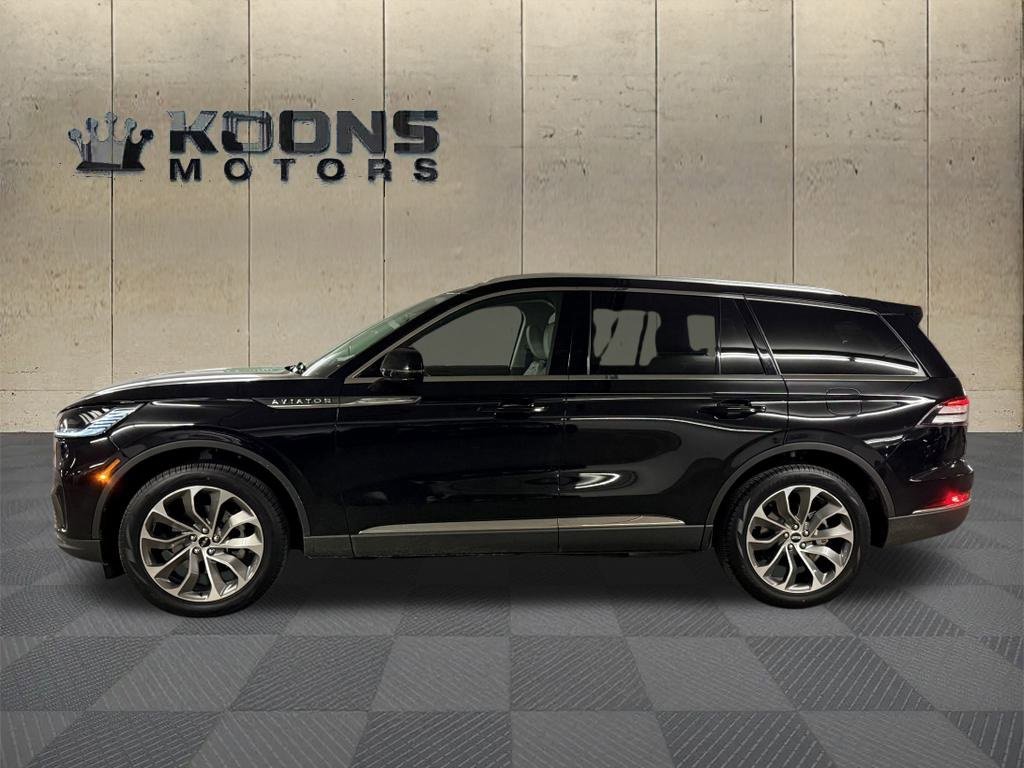 New 2026 Lincoln Aviator Reserve image 2