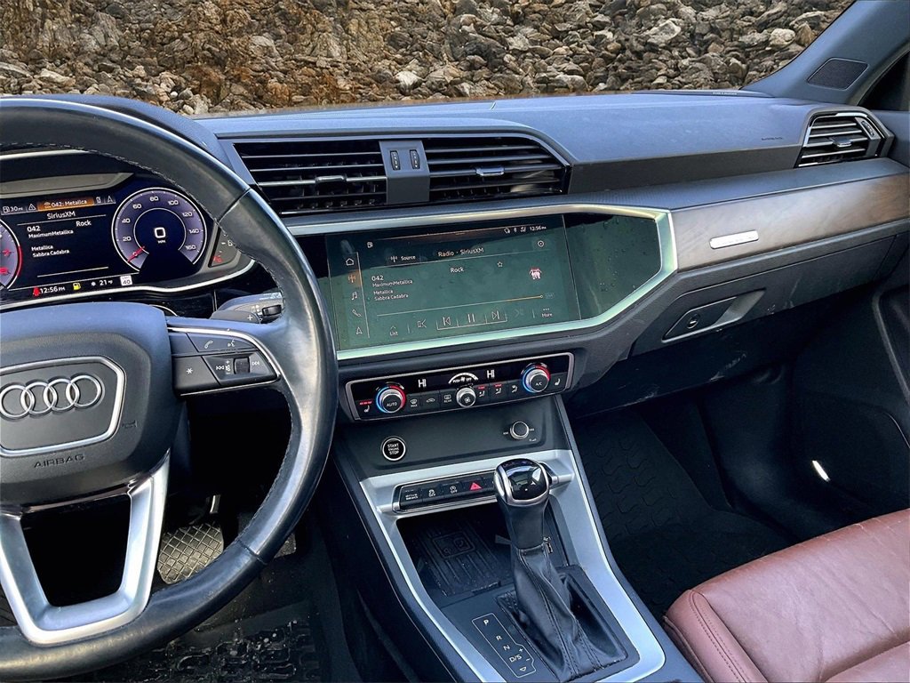 Used 2021 Audi Q3 2.0T Premium Plus w/ Premium Plus Package image 6