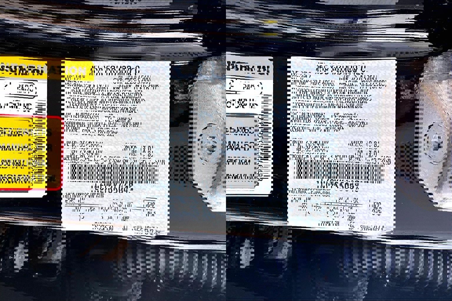 Used 2019 Lincoln Continental Select image 19