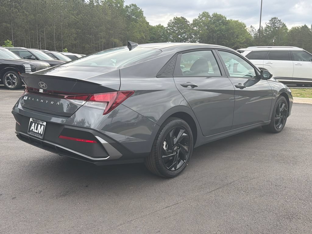 New 2026 Hyundai Elantra Sport FWD image 6