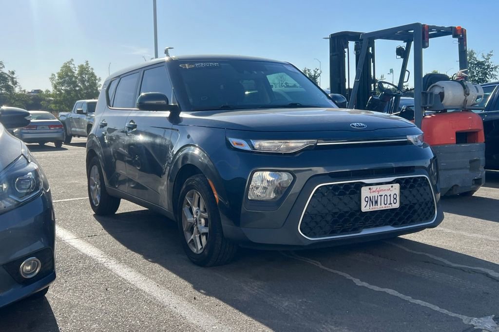 Used 2021 Kia Soul S FWD image 2