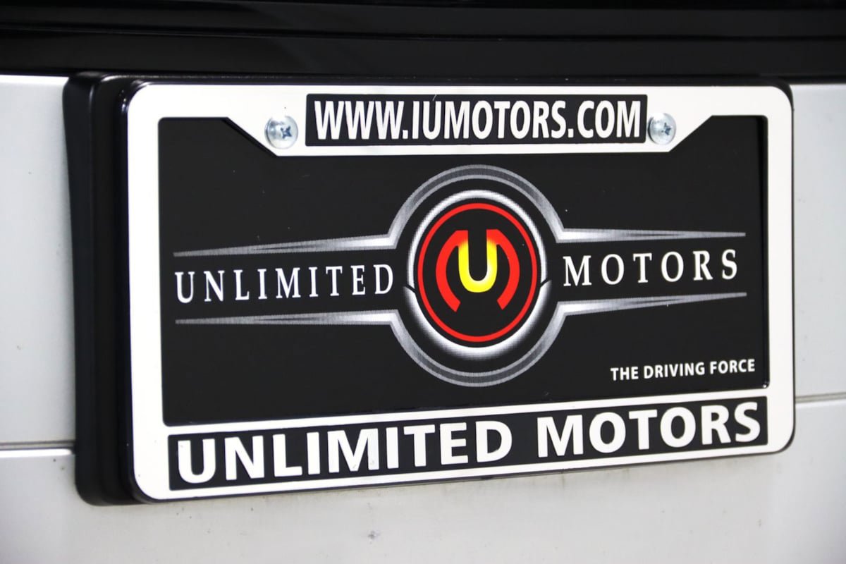 Used 2025 Land Rover Range Rover Velar Dynamic SE AWD/4WD image 21