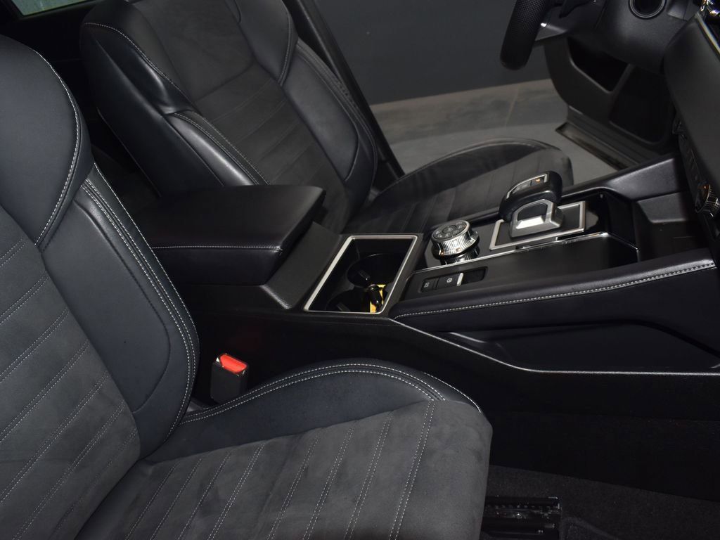 Used 2022 Mitsubishi Outlander SE image 39