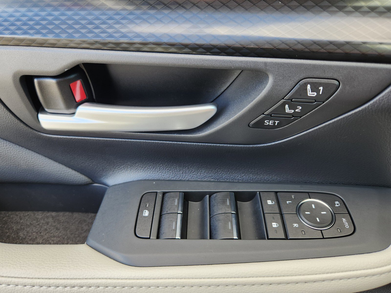 New 2026 Toyota Grand Highlander AWD Hybrid image 16