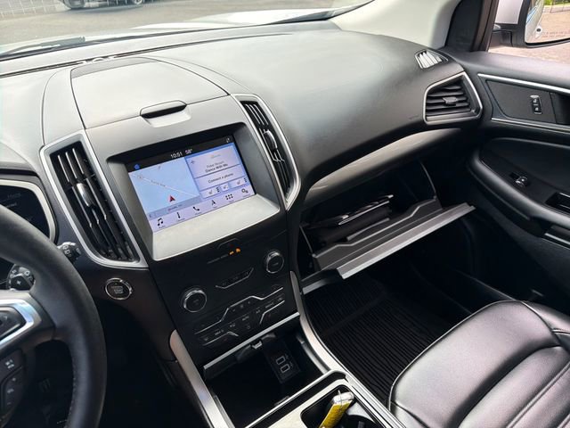 Used 2019 Ford Edge SEL w/ Equipment Group 201A AWD/4WD image 35