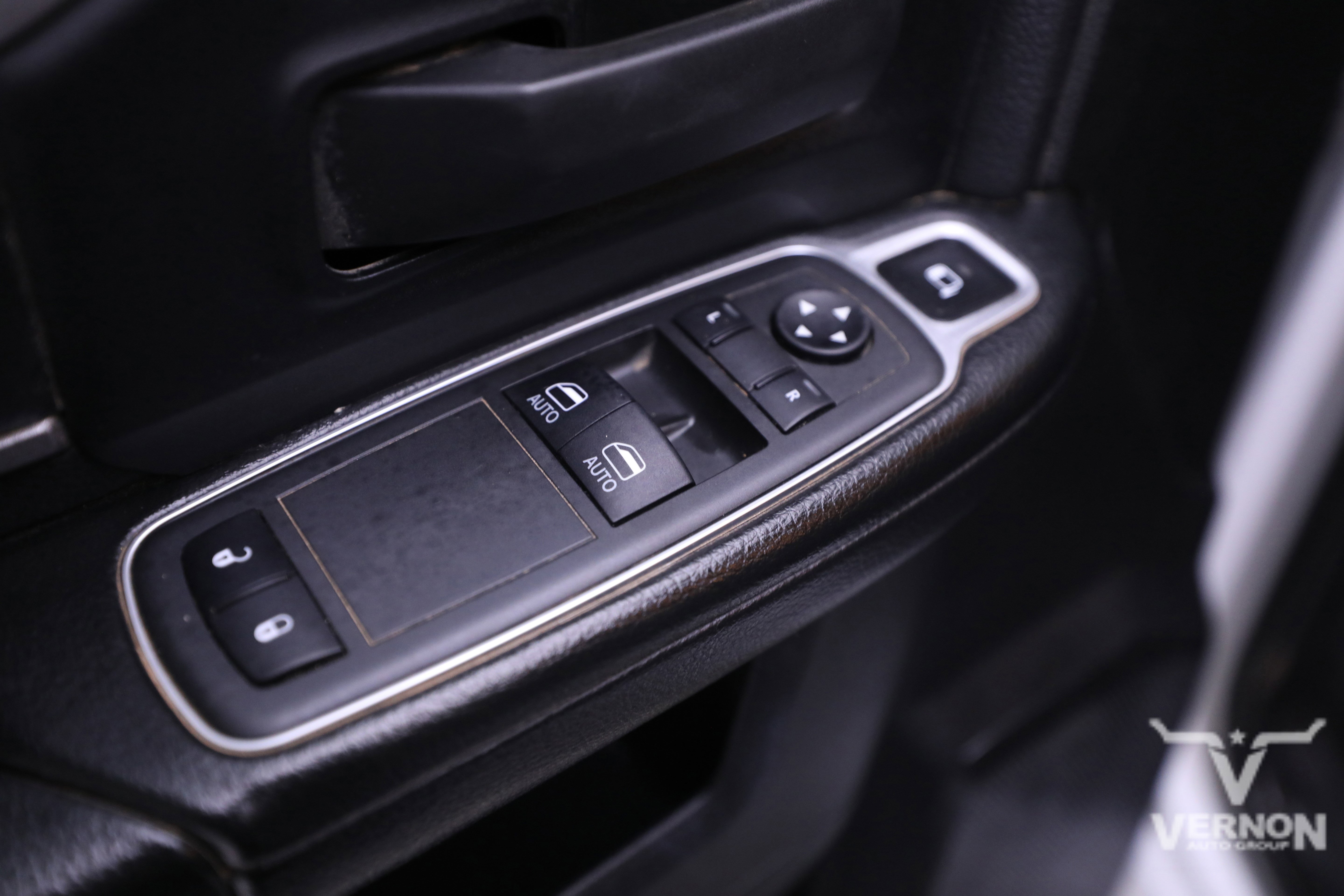 Used 2024 RAM 3500 Tradesman image 16