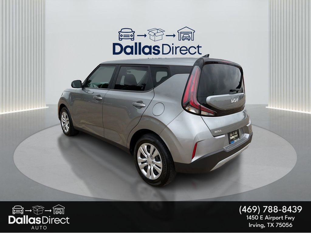 Used 2023 Kia Soul LX FWD image 8