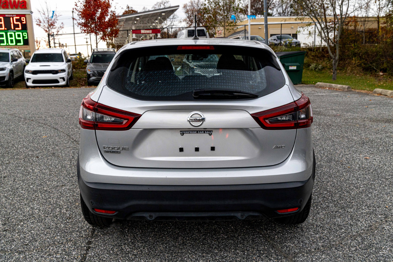 Used 2021 Nissan Rogue Sport S image 5