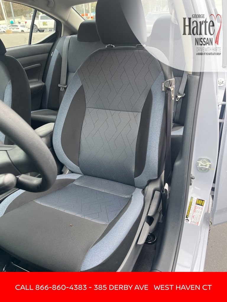 Certified 2025 Nissan Versa SV w/ Trunk Package FWD image 31