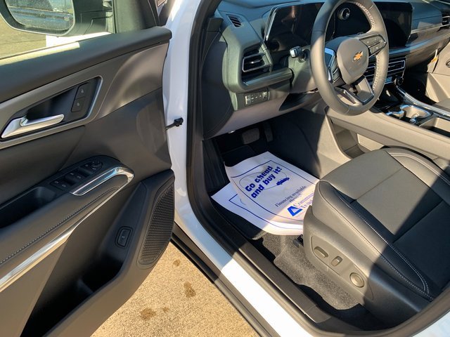 New 2026 Chevrolet Traverse LT w/ Driver Confidence Package image 5