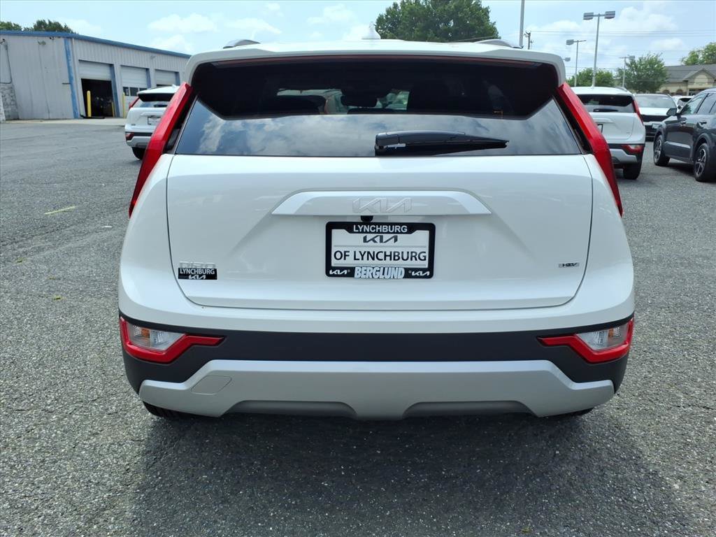 New 2026 Kia Niro LX FWD image 5