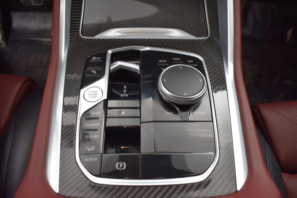Used 2024 BMW X6 xDrive40i AWD/4WD image 9
