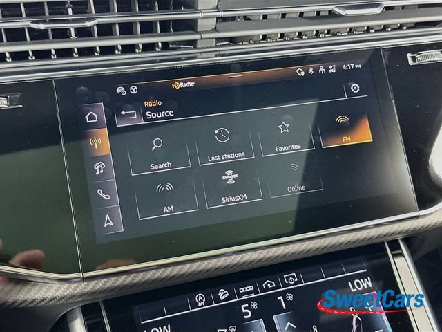 Used 2025 Audi SQ7 Premium Plus AWD/4WD image 25