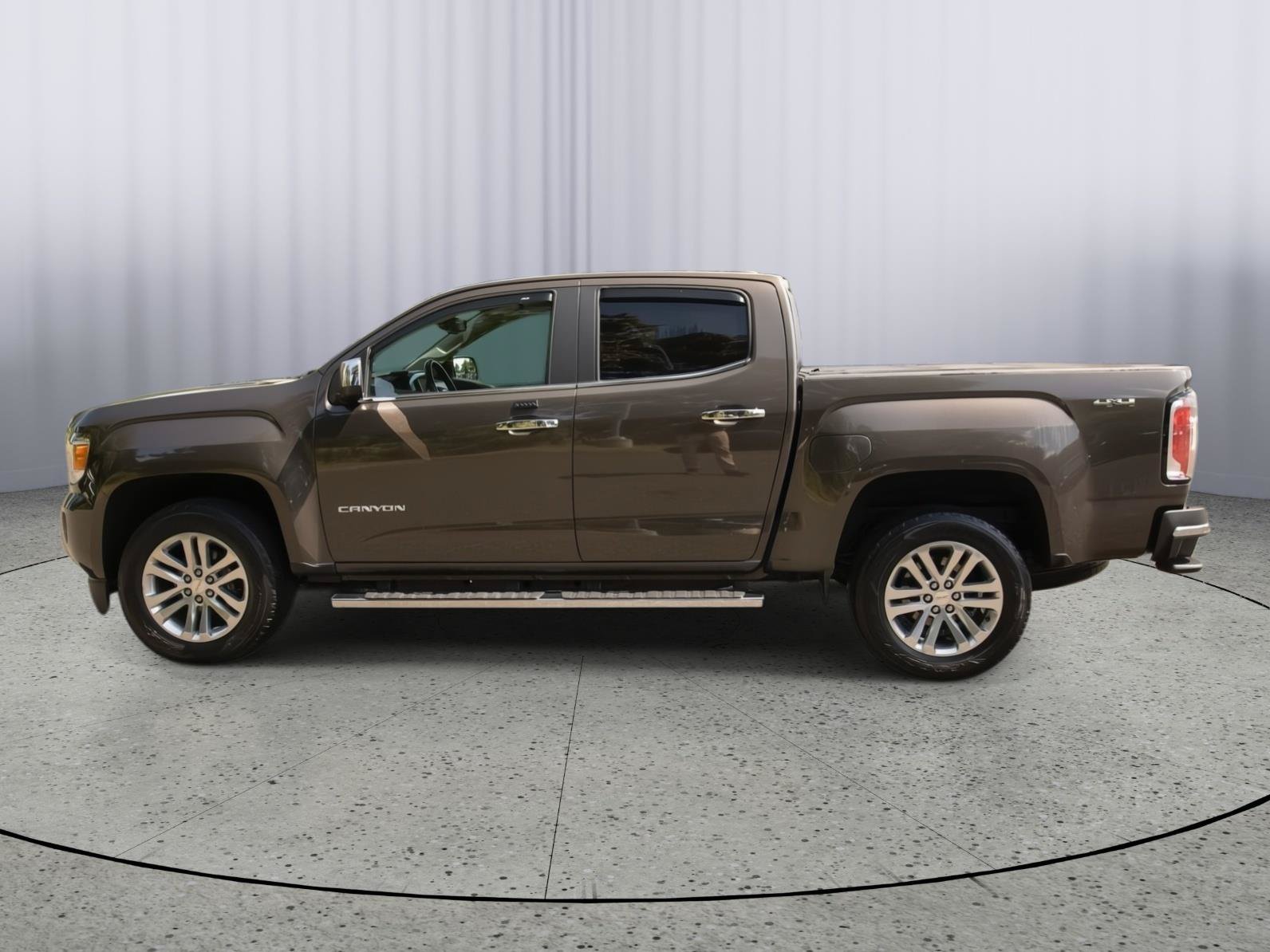 Used 2020 GMC Canyon SLT w/ Driver Alert Package AWD/4WD image 19