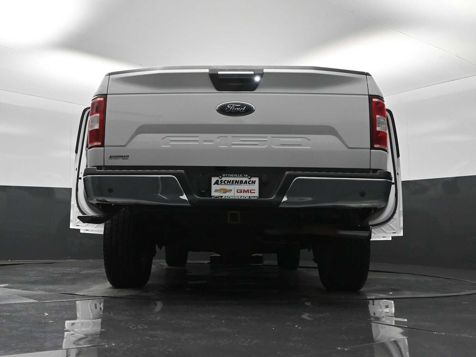 Used 2019 Ford F150 XLT w/ Equipment Group 302A Luxury AWD/4WD image 30