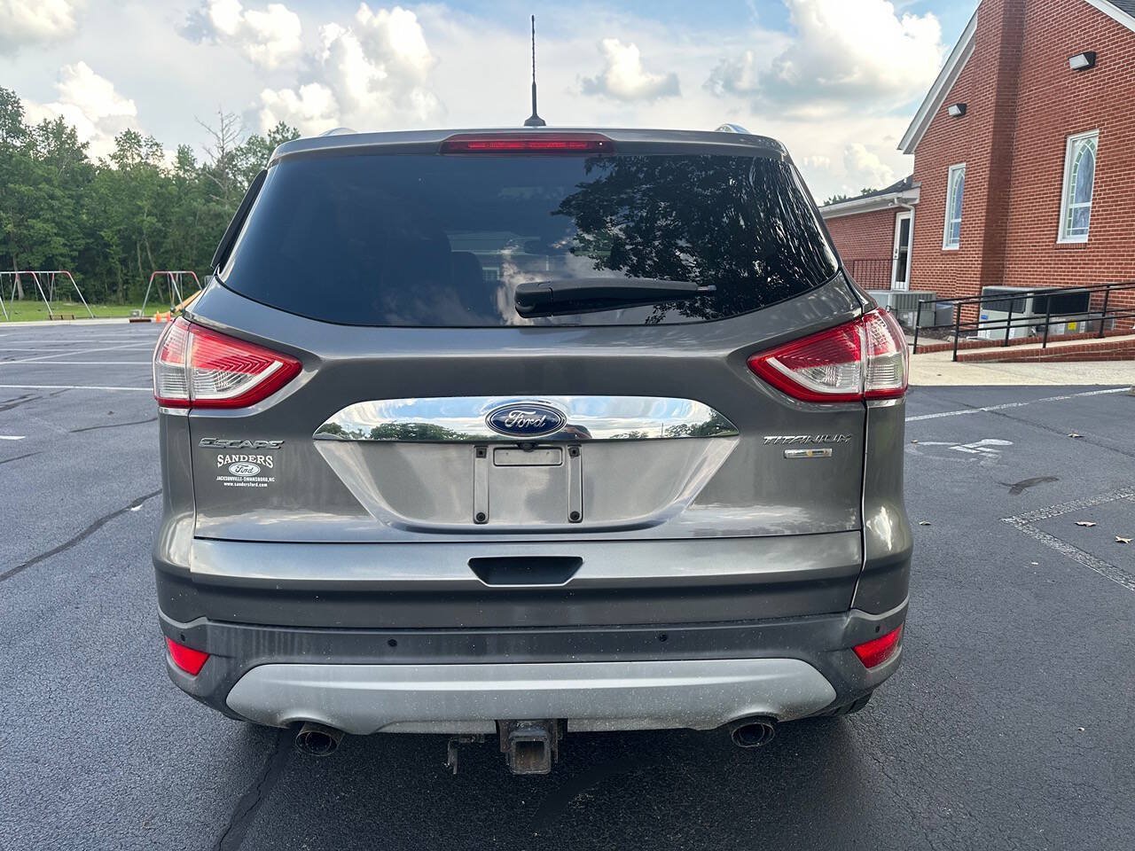 Used 2014 Ford Escape Titanium w/ Equipment Group 401A AWD/4WD image 8