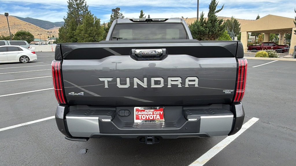 Used 2023 Toyota Tundra Capstone AWD/4WD image 4