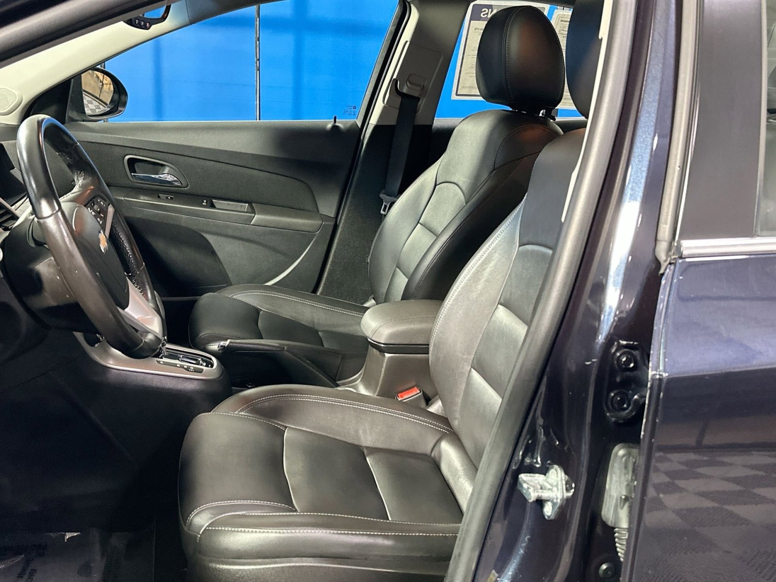 Used 2015 Chevrolet Cruze LTZ w/ Sun, Sound and Sport Package image 13