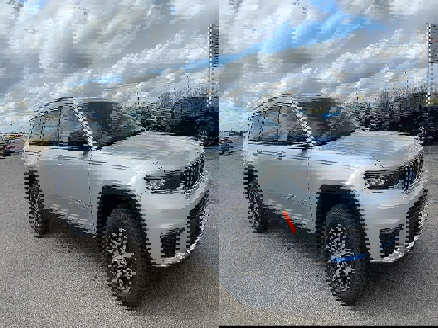 New 2025 Jeep Grand Cherokee L Limited image 3