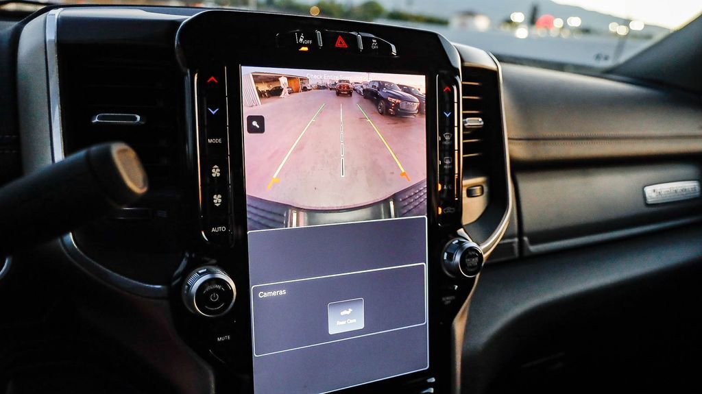 Used 2024 RAM 2500 Laramie w/ Safety Group image 28