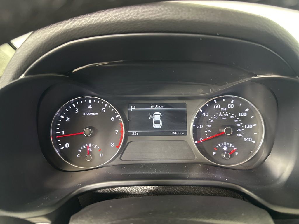 Used 2024 Kia Forte LXS image 11