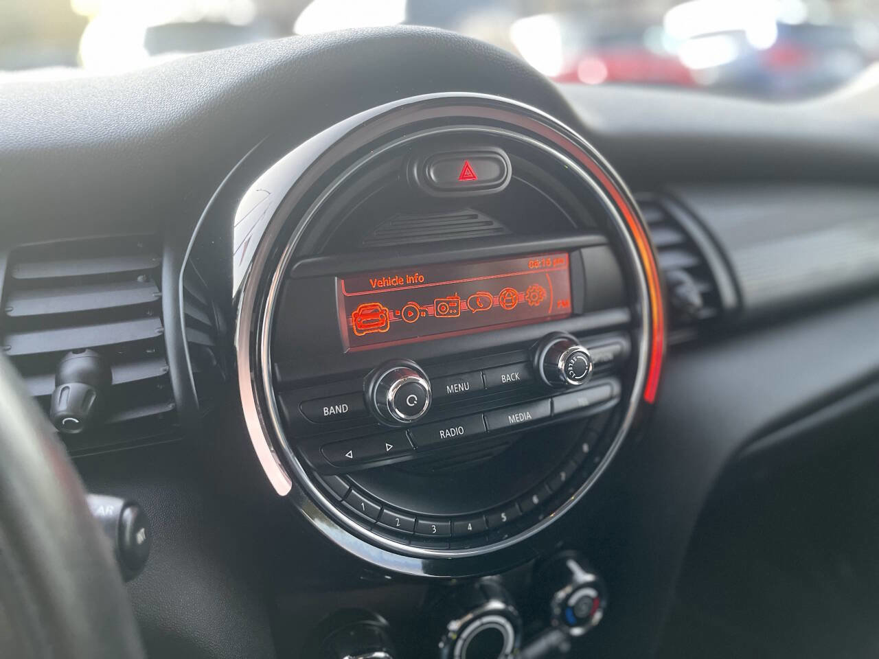 Used 2014 MINI Cooper 2-Door Hardtop image 23