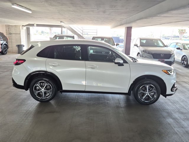 Used 2024 Honda HR-V EX-L image 4