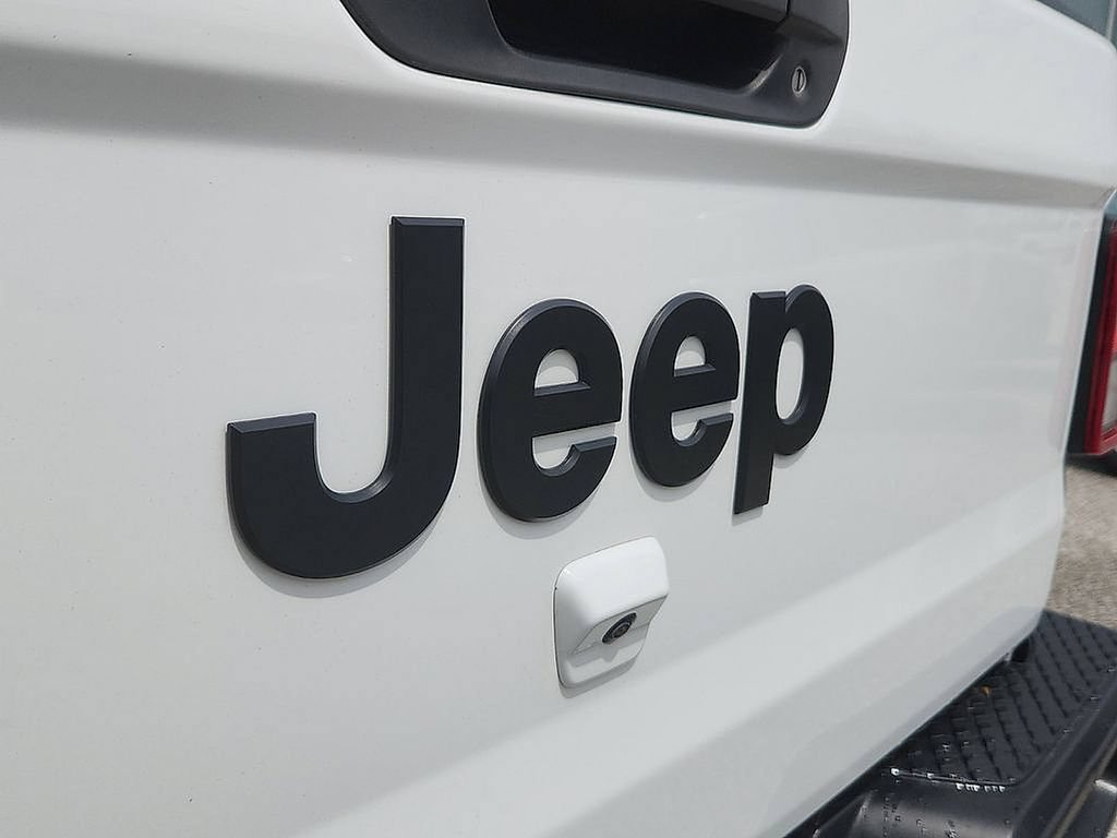 Used 2022 Jeep Gladiator Sport AWD/4WD image 22