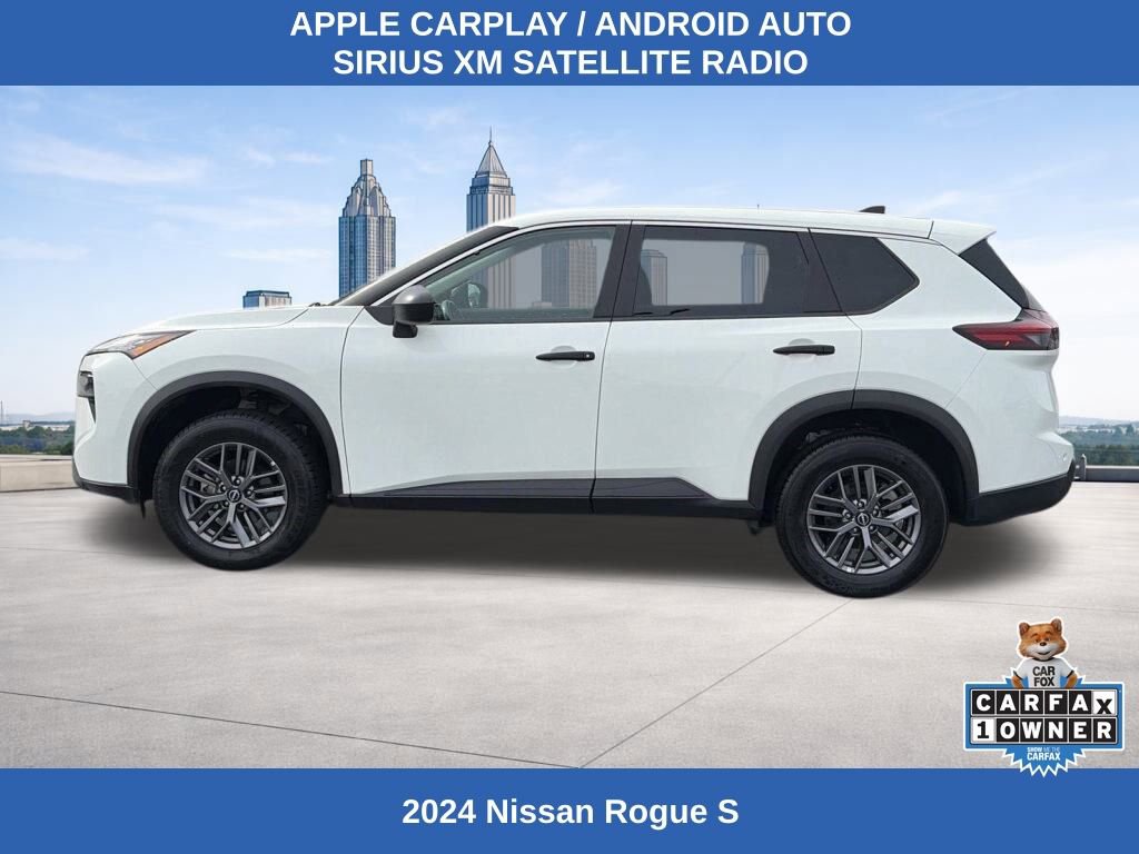 Used 2024 Nissan Rogue S image 2