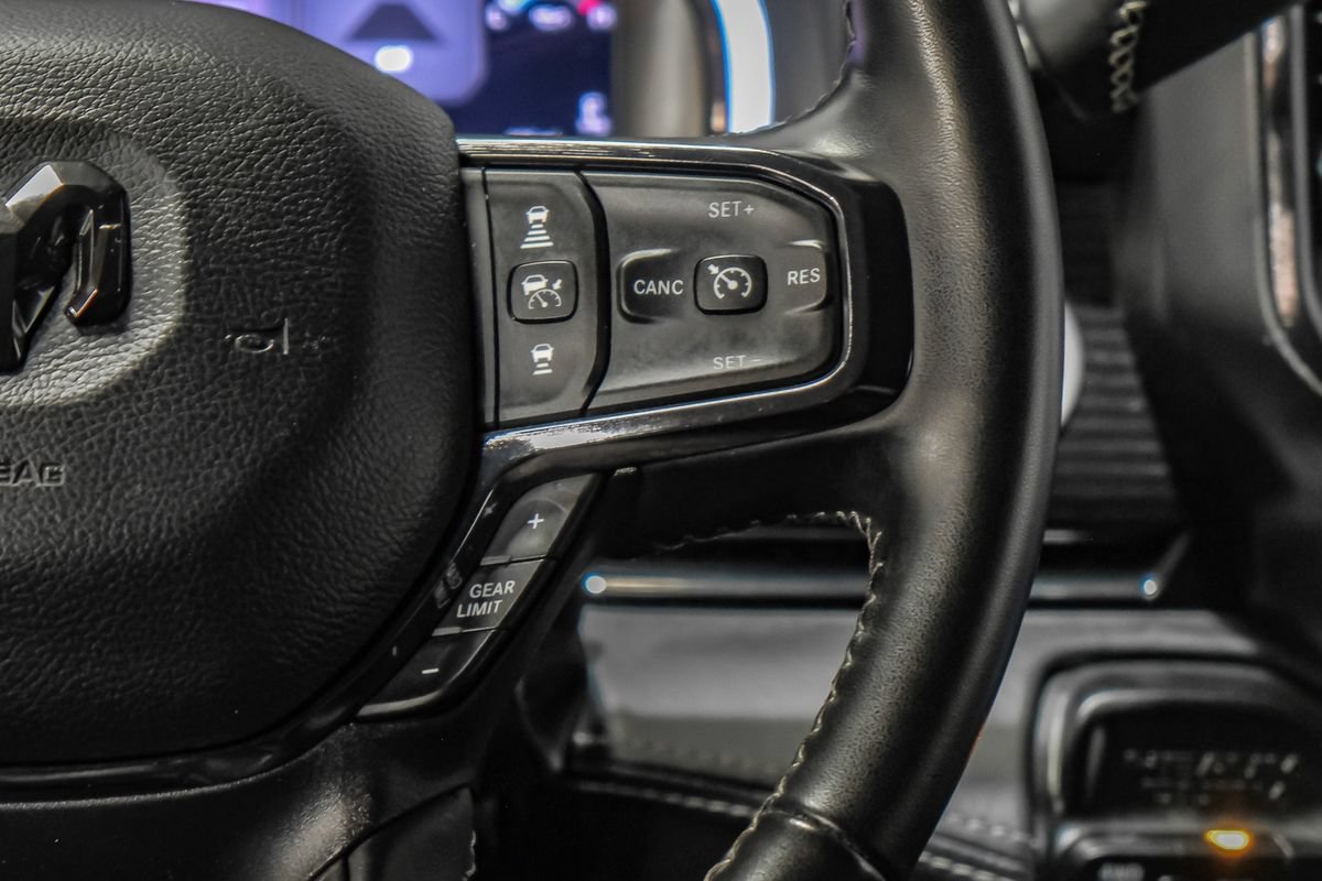 Used 2024 RAM 3500 Limited AWD/4WD image 18