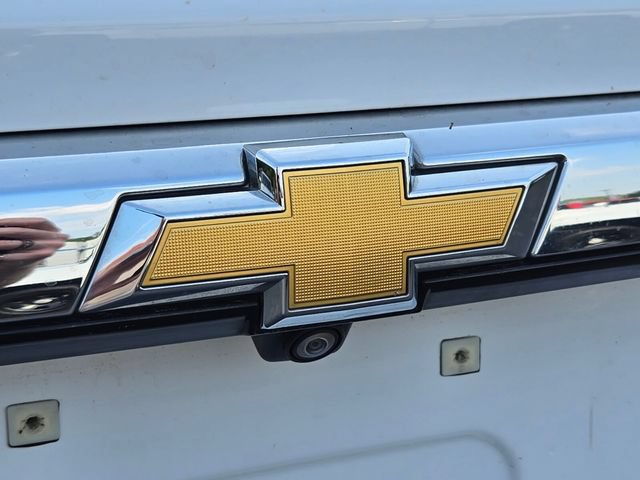 Used 2023 Chevrolet Traverse LT AWD/4WD image 19