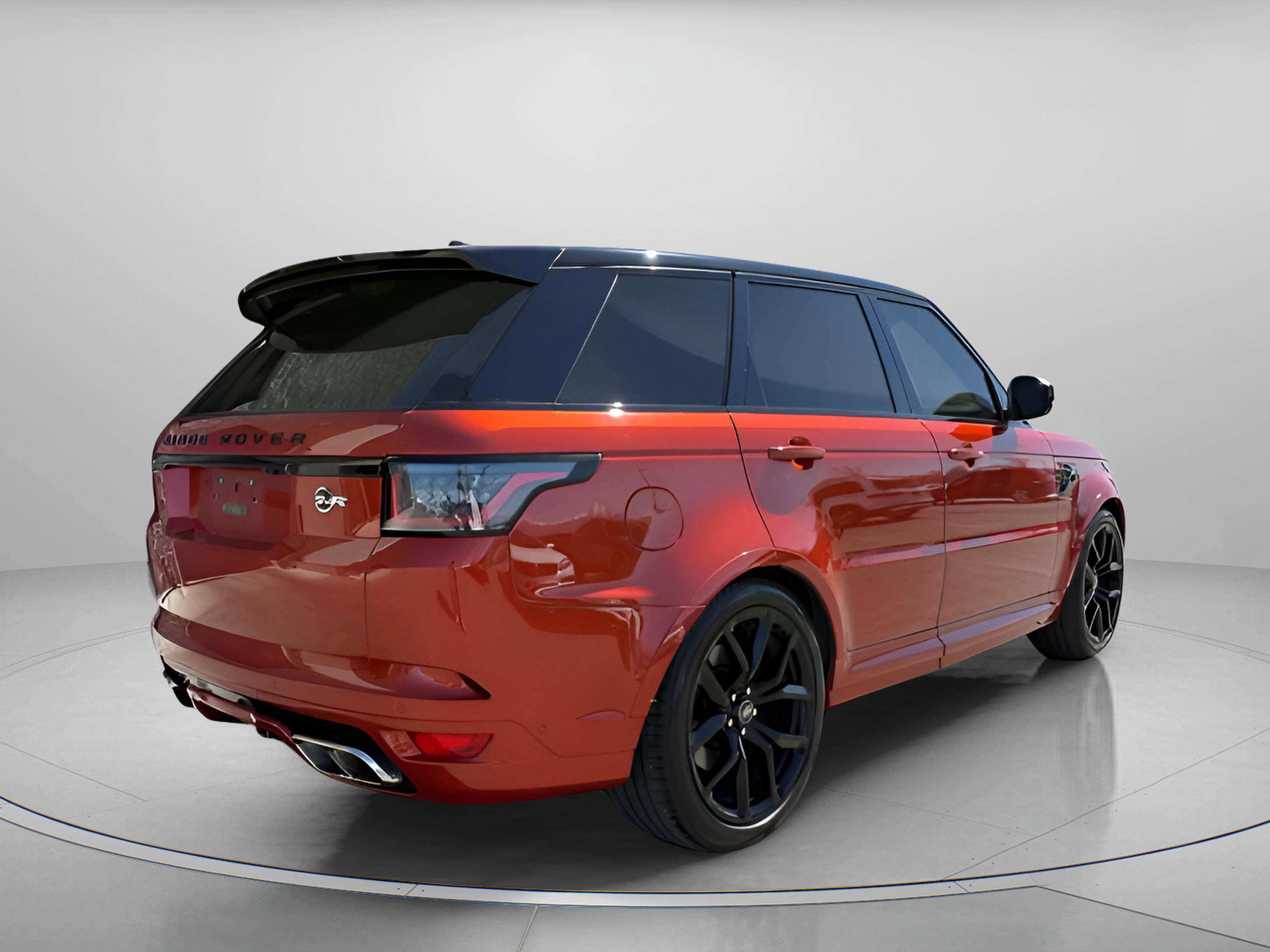 Used 2022 Land Rover Range Rover Sport SVR image 6