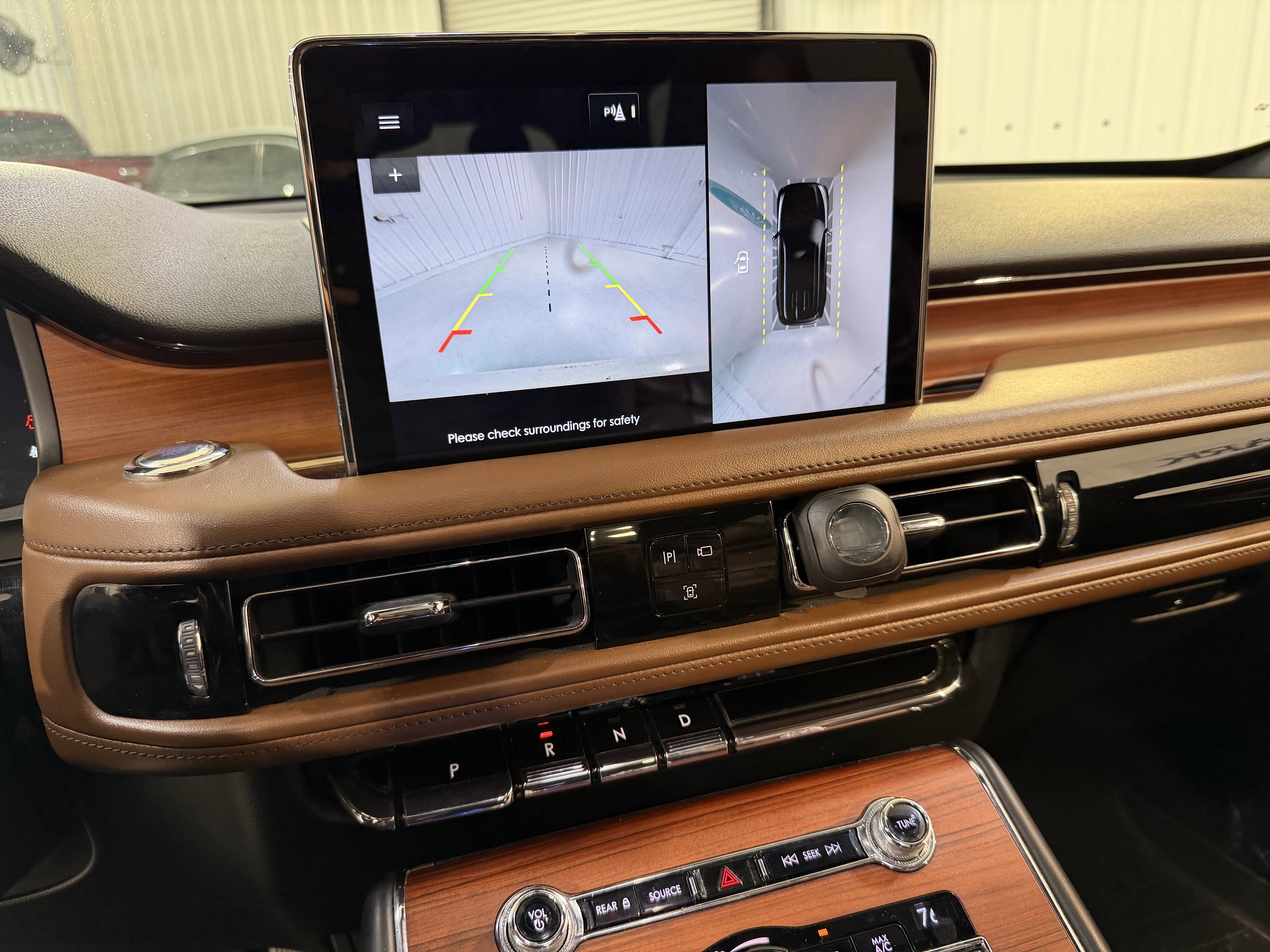 Used 2020 Lincoln Aviator Reserve w/ Equipment Group 201A AWD/4WD image 20