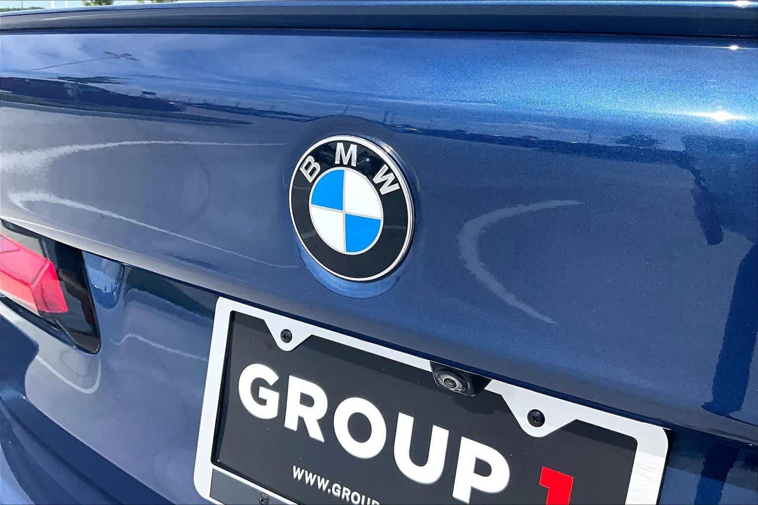 Used 2021 BMW M550i xDrive w/ Executive Package AWD/4WD image 29