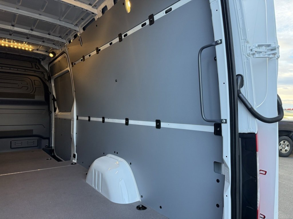 New 2026 Mercedes-Benz Sprinter 2500 image 11